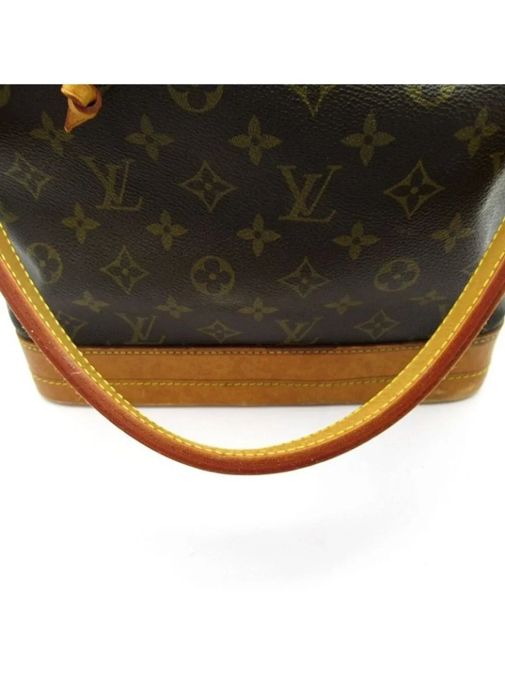 Louis Vuitton Noe Monogram Shoulder Bag Brown